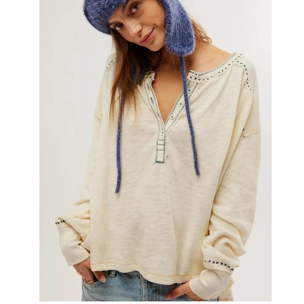 Free People We The Free Taylor Henley Top Sweater Medium Oversized Asymmetrical